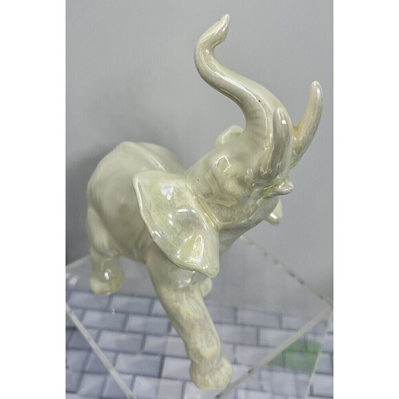 Marked RC White Elephant Figurine Mid Century Modern MCM - Picture 9 of 16